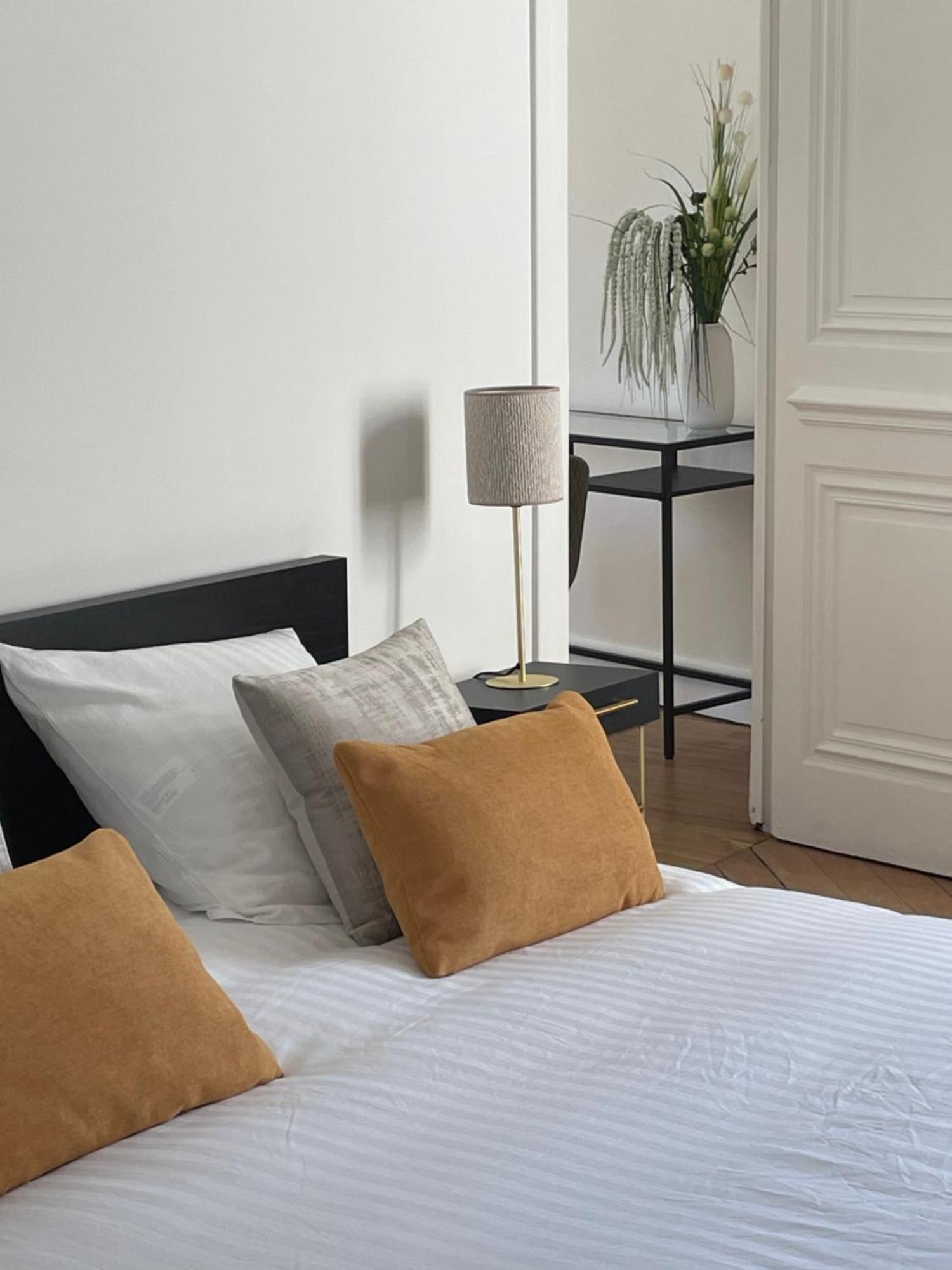 Grand Appartement D'Exception Au Chateau Randin Écully Dış mekan fotoğraf